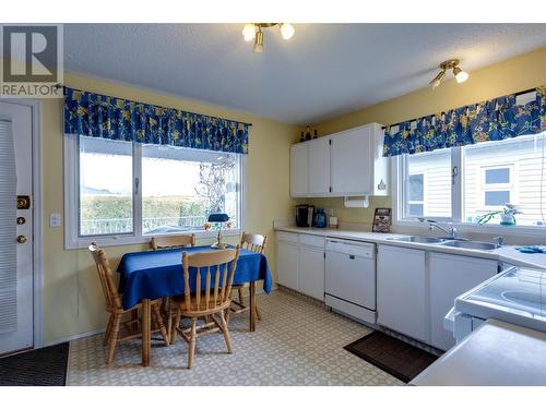 Kitchen - 1260 Raymer Avenue Unit# 397, Kelowna, BC - Indoor Photo Showing Other Room