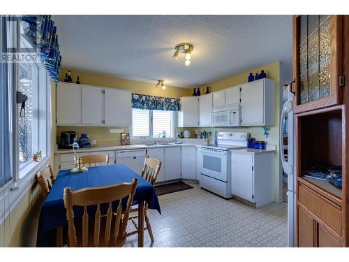 Kitchen 3 - 1260 Raymer Avenue Unit# 397, Kelowna, BC - Indoor