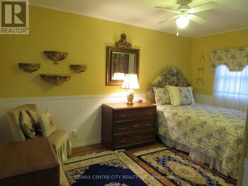 56 - 198 Springbank Drive, London, ON - Indoor Photo Showing Bedroom