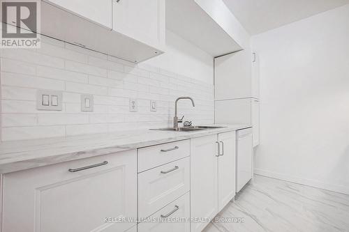 2918 Millstream Way, Ottawa, ON - Indoor Photo Showing Kitchen