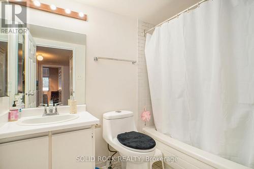 108 - 2871 Richmond Road, Ottawa, ON - Indoor Photo Showing Bathroom