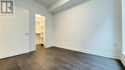 406 - 8 Olympic Garden Drive, Toronto, ON - Indoor Photo Showing Other Room