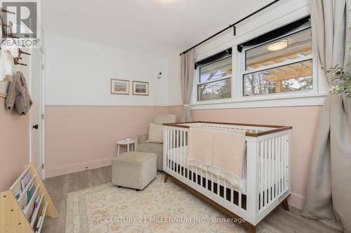 110 Zina Street, Orangeville, ON - Indoor Photo Showing Bedroom