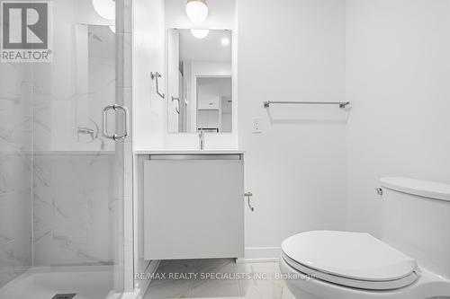 311 - 395 Dundas Street W, Oakville, ON - Indoor Photo Showing Bathroom