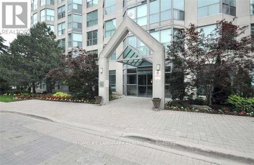 707 - 2177 Burnhamthorpe Road W, Mississauga, ON - Outdoor