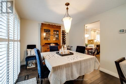 3 - 1501 Upper Middle Road, Burlington, ON - Indoor Photo Showing Dining Room