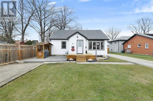 61 Day Street, Essex, ON - Outdoor