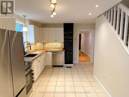 93 Adeline Street, Ottawa, ON - Indoor Photo Showing Kitchen