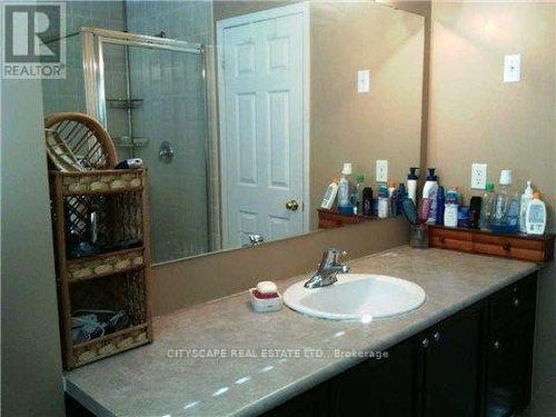 33 Rushbrooke Way, Ajax, ON - Indoor Photo Showing Bathroom