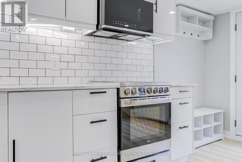 4 - 79 Twenty Fifth Street, Toronto, ON - Indoor Photo Showing Kitchen