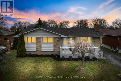 8848 Banting Street, Niagara Falls (223 - Chippawa), ON - Outdoor