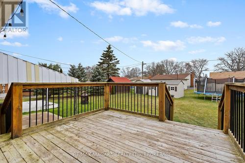 8848 Banting Street, Niagara Falls (223 - Chippawa), ON - Outdoor With Deck Patio Veranda With Exterior