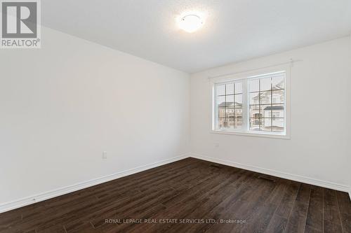 439 Silver Maple Road, Oakville, ON - Indoor Photo Showing Other Room