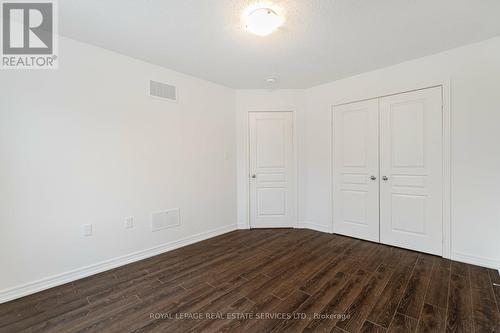 439 Silver Maple Road, Oakville, ON - Indoor Photo Showing Other Room