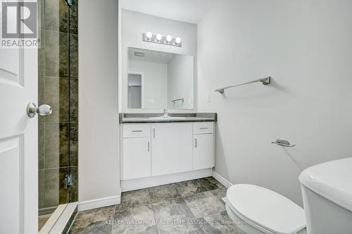 67 Eliza Avenue, Kitchener, ON - Indoor Photo Showing Bathroom