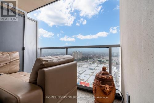 1802 - 7 North Park Road, Vaughan, ON -  With Balcony