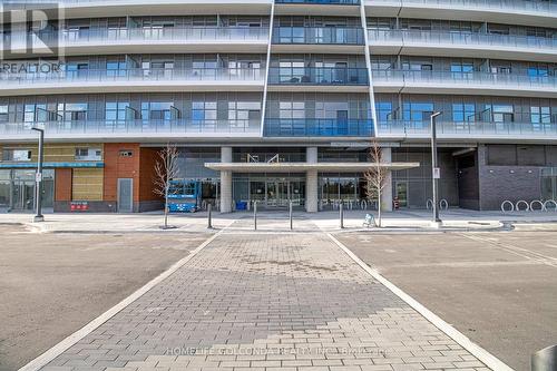 2507 - 30 Upper Mall Way, Vaughan, ON - Outdoor