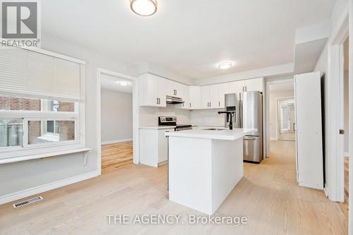 78 James Street, Barrie, ON - Indoor Photo Showing Kitchen