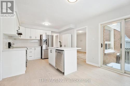 78 James Street, Barrie, ON - Indoor Photo Showing Kitchen