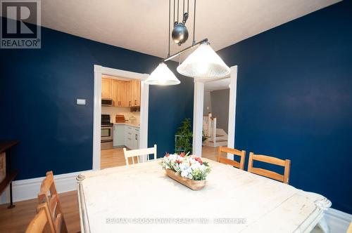 26 Holgate Street, Barrie, ON - Indoor Photo Showing Dining Room