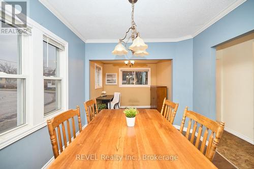 4317 Buttrey Street, Niagara Falls (210 - Downtown), ON - Indoor Photo Showing Dining Room