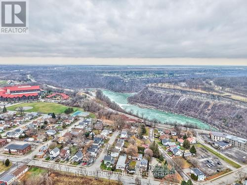 4317 Buttrey Street, Niagara Falls (210 - Downtown), ON - Outdoor With View