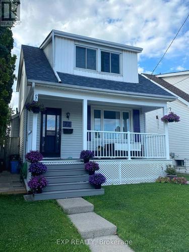 72 Harrison Avenue S, Hamilton, ON - Outdoor With Deck Patio Veranda