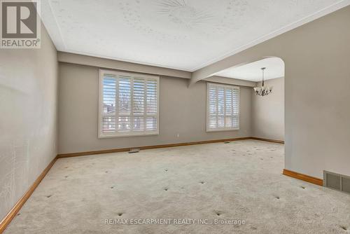 11 Marcella Crescent, Hamilton, ON - Indoor Photo Showing Other Room