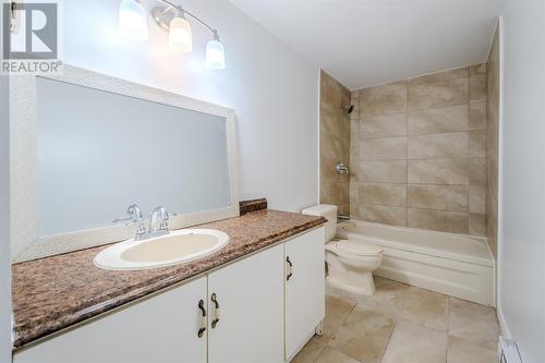 9 Bugler Place, St. John'S, NL - Indoor Photo Showing Bathroom