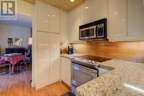 491 Hillcrest Road, Elizabethtown-Kitley, ON - Indoor Photo Showing Kitchen