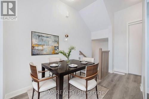 722 Mishi, Ottawa, ON - Indoor Photo Showing Dining Room