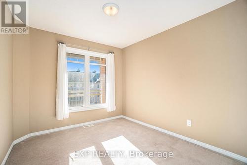 378 Citiplace Drive N, Ottawa, ON - Indoor Photo Showing Other Room