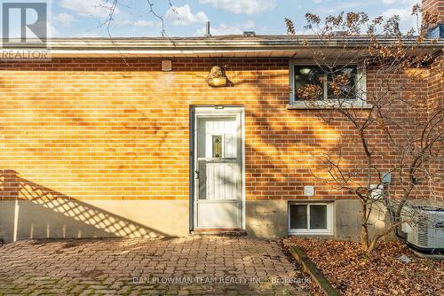 855 Olive Avenue, Oshawa, ON - Outdoor