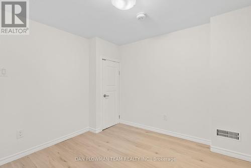 855 Olive Avenue, Oshawa, ON - Indoor Photo Showing Other Room