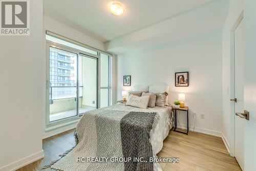 2817 - 4055 Parkside Village Drive, Mississauga, ON - Indoor Photo Showing Bedroom