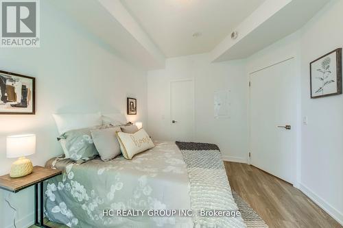 2817 - 4055 Parkside Village Drive, Mississauga, ON - Indoor Photo Showing Bedroom