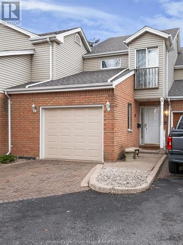 1185 Grand Marais West Unit# 5, Windsor, ON - Outdoor