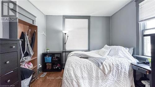 3064 Patrick Street, Howick (Howick Twp), ON - Indoor Photo Showing Bedroom