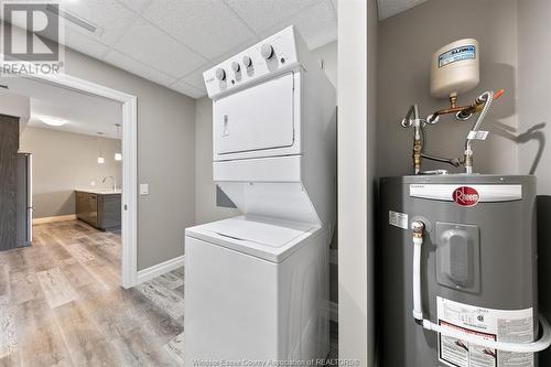 716 Brownstone Unit# 208, Tecumseh, ON - Indoor Photo Showing Laundry Room