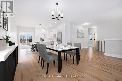 1335 Fribourg Street S, Russell, ON - Indoor Photo Showing Dining Room