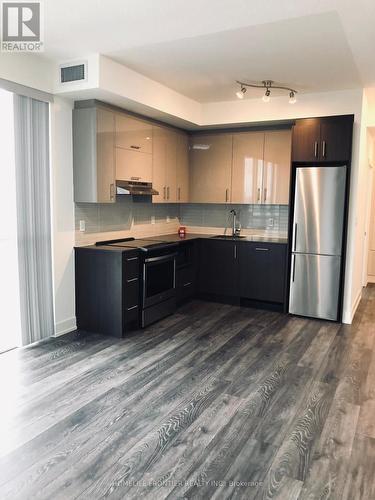 1712 - 180 Fairview Mall Drive, Toronto, ON - Indoor Photo Showing Kitchen