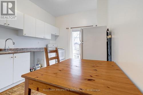 1059 Bathurst Street, Toronto, ON - Indoor Photo Showing Kitchen