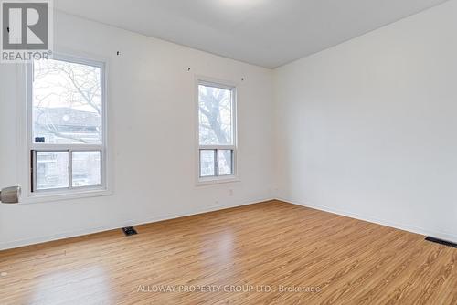 1059 Bathurst Street, Toronto, ON - Indoor Photo Showing Other Room