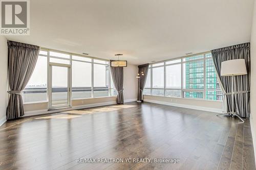 Ph4 - 2 Anndale Drive, Toronto, ON - Indoor