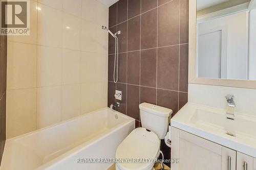 Ph4 - 2 Anndale Drive, Toronto, ON - Indoor Photo Showing Bathroom