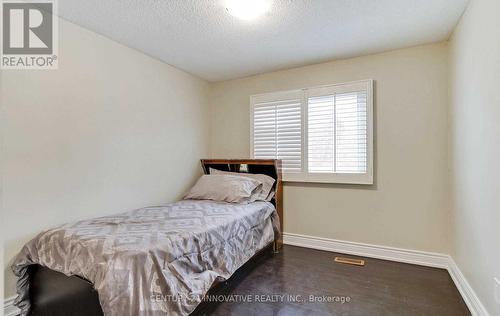 69 Blacktoft Drive, Toronto, ON - Indoor Photo Showing Bedroom