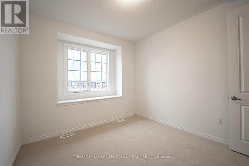 34 Betterridge Trail, Barrie, ON - Indoor Photo Showing Other Room