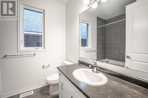 34 Betterridge Trail, Barrie, ON - Indoor Photo Showing Bathroom