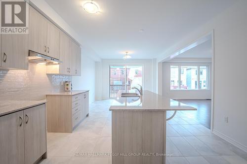 34 Betterridge Trail, Barrie, ON - Indoor Photo Showing Kitchen