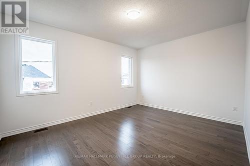 34 Betterridge Trail, Barrie, ON - Indoor Photo Showing Other Room